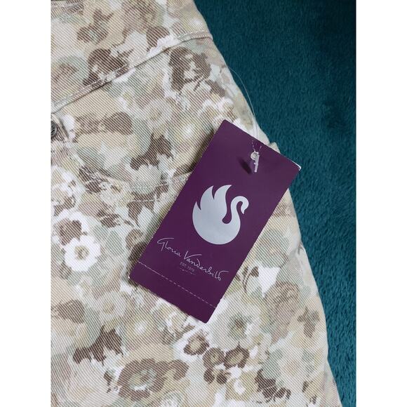 Gloria Vanderbilt Jeans Size 4 Petite Women Beige Stretch Mid Rise Straight NWT - Picture 4 of 16